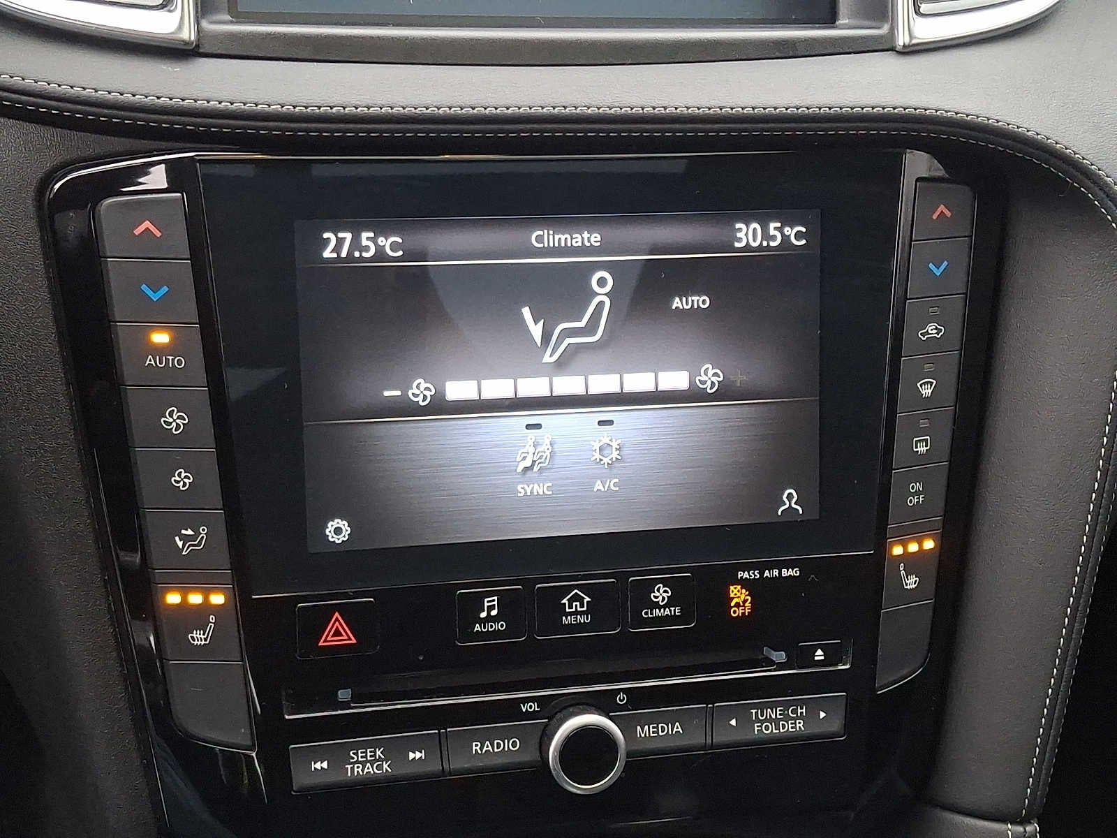 2022 INFINITI QX50 LUXE AWD