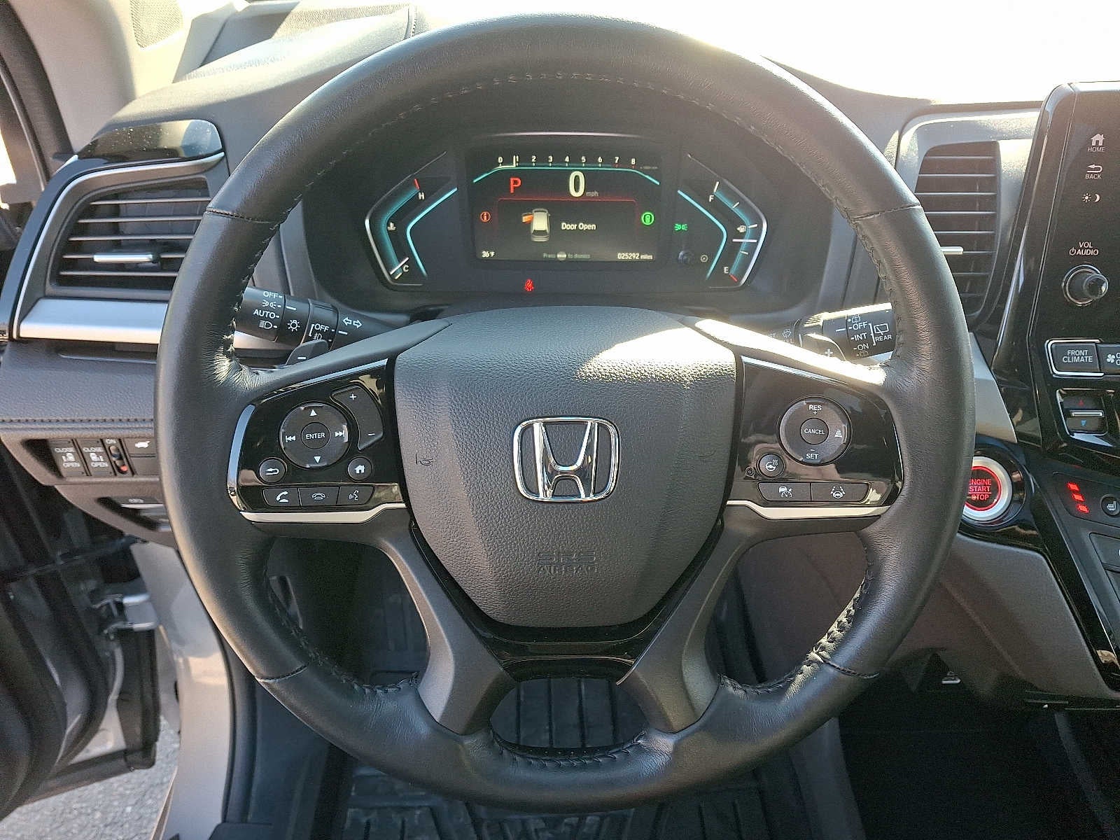 2024 Honda Odyssey Touring Auto