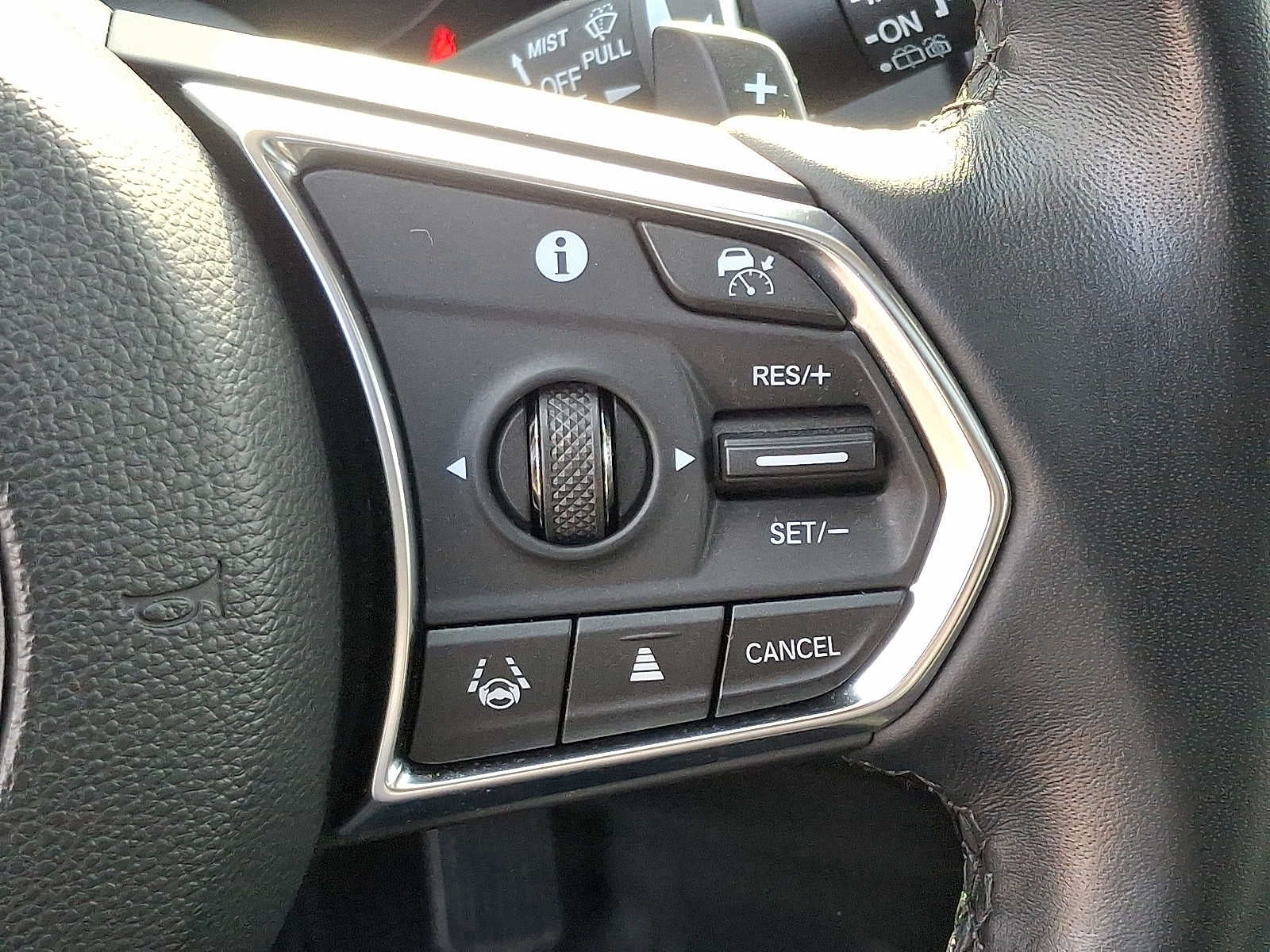 2024 Acura RDX SH-AWD w/Technology Package