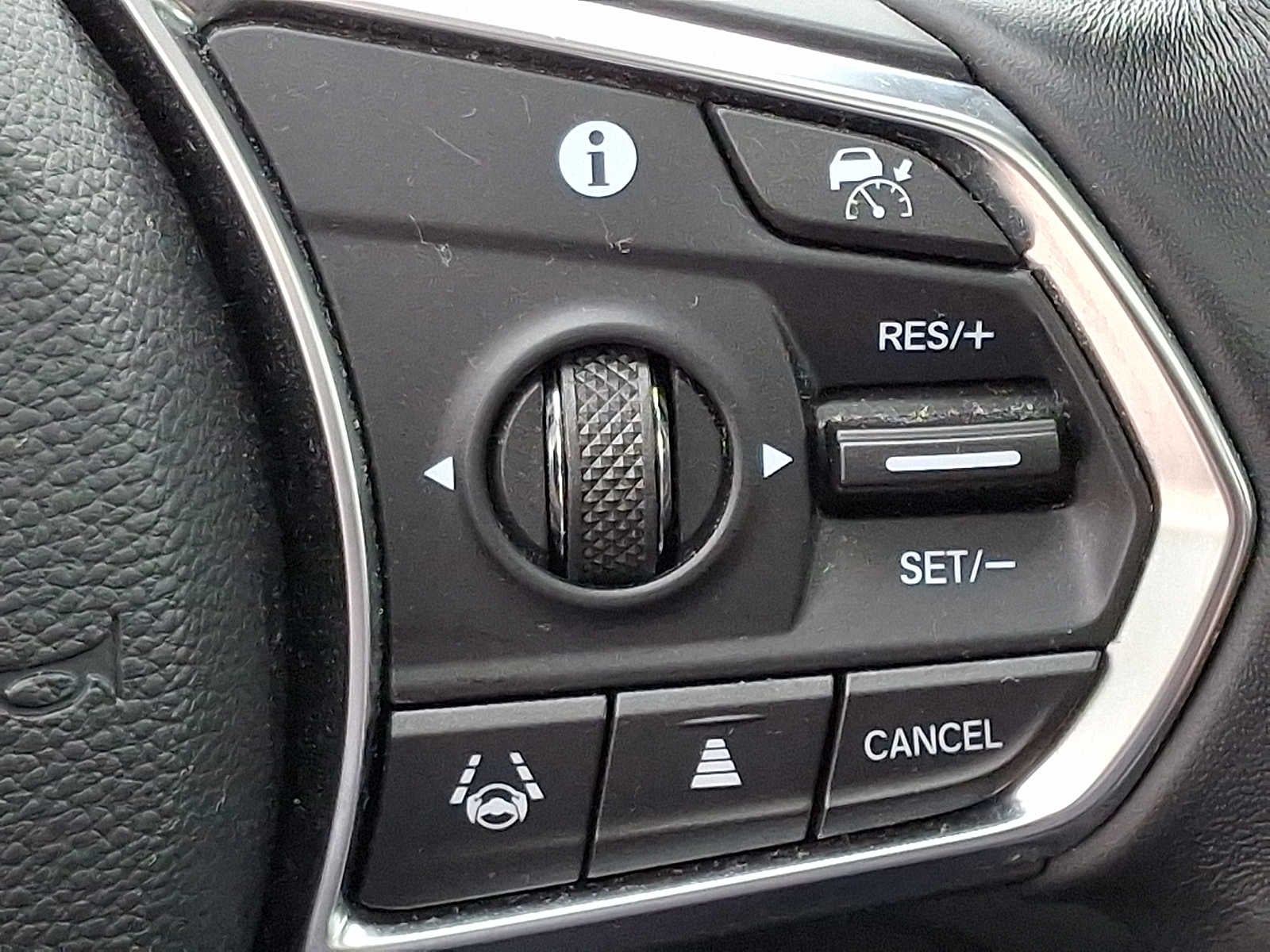 2023 Acura RDX SH-AWD w/Advance Package