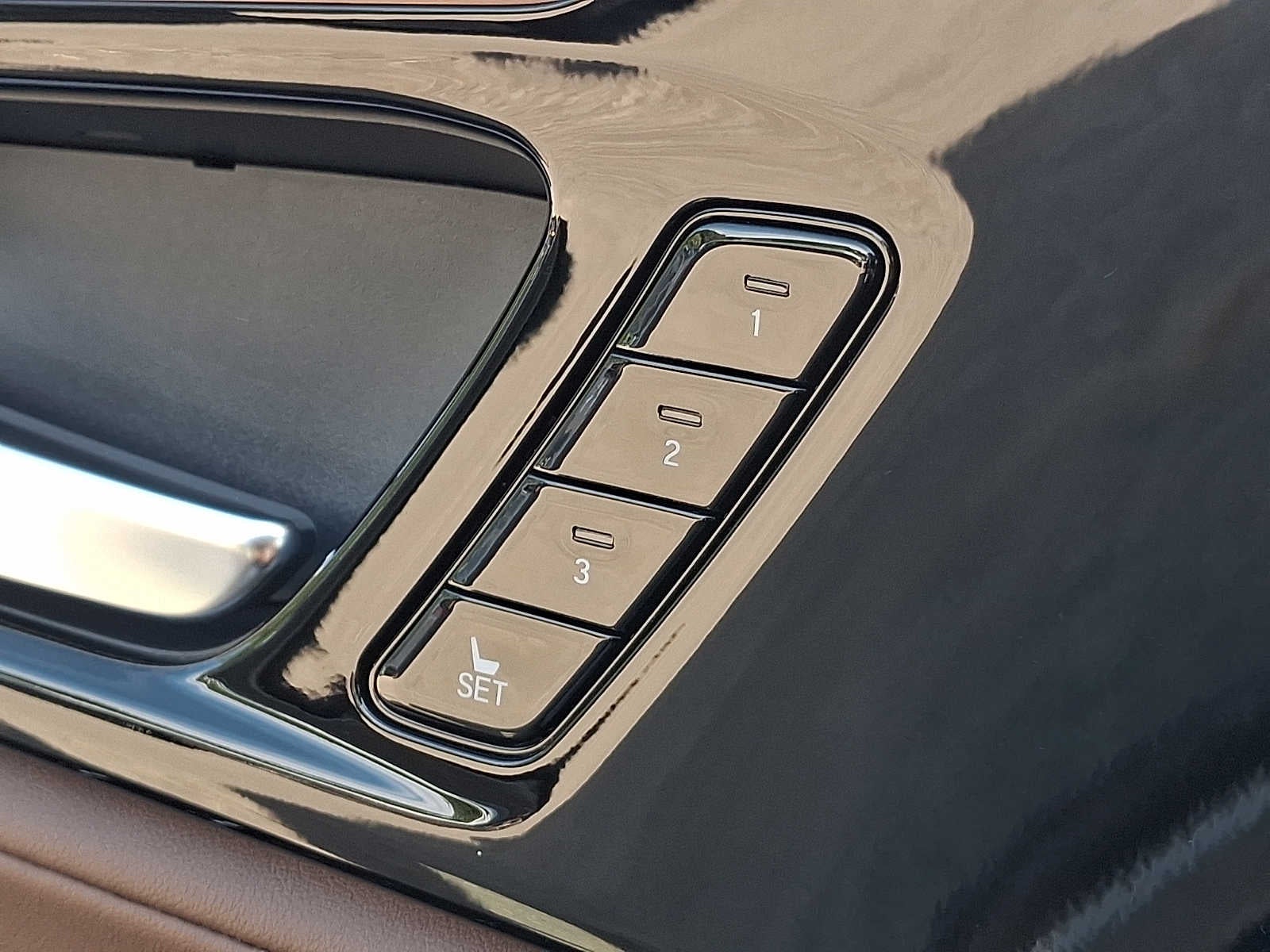 2023 Acura MDX SH-AWD w/Technology Package