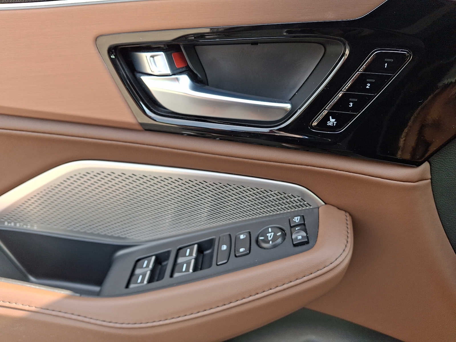2023 Acura MDX SH-AWD w/Technology Package