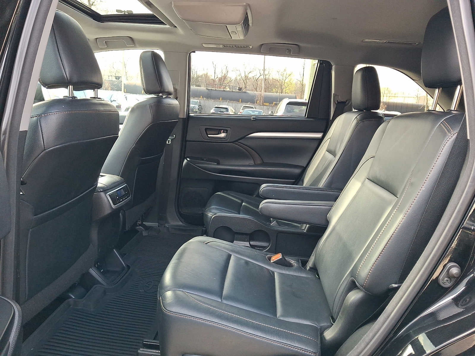 2018 Toyota Highlander XLE V6 AWD