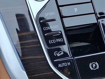 2024 BMW X7 xDrive40i Sports Activity Vehicle