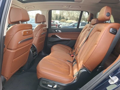 2025 BMW X7 xDrive40i Sports Activity Vehicle