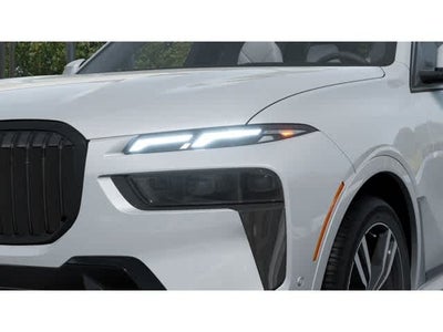 2026 BMW X7 xDrive40i Sports Activity Vehicle
