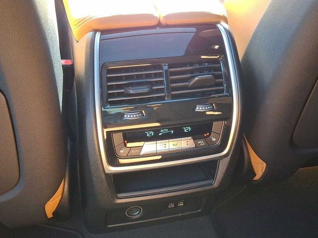 2024 BMW X7 xDrive40i Sports Activity Vehicle