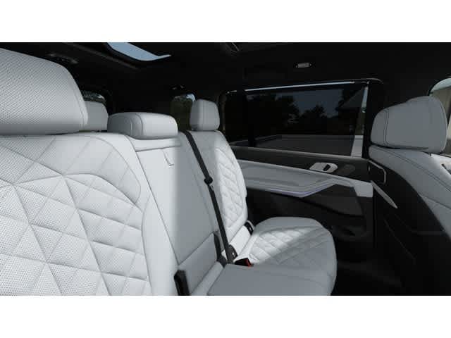 2027 BMW X7 xDrive40i Sports Activity Vehicle