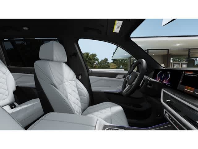 2027 BMW X7 xDrive40i Sports Activity Vehicle