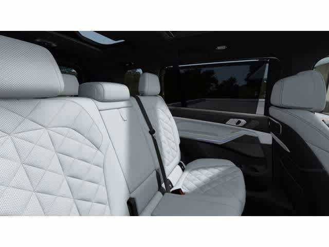 2027 BMW X7 xDrive40i Sports Activity Vehicle