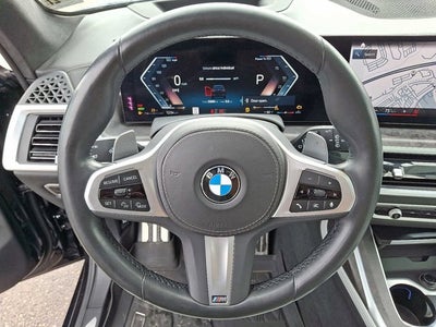 2023 BMW X7 xDrive40i Sports Activity Vehicle