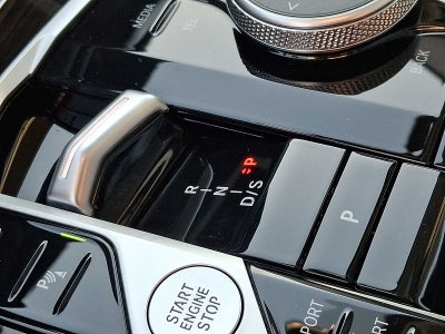 2025 BMW X7 xDrive40i Sports Activity Vehicle