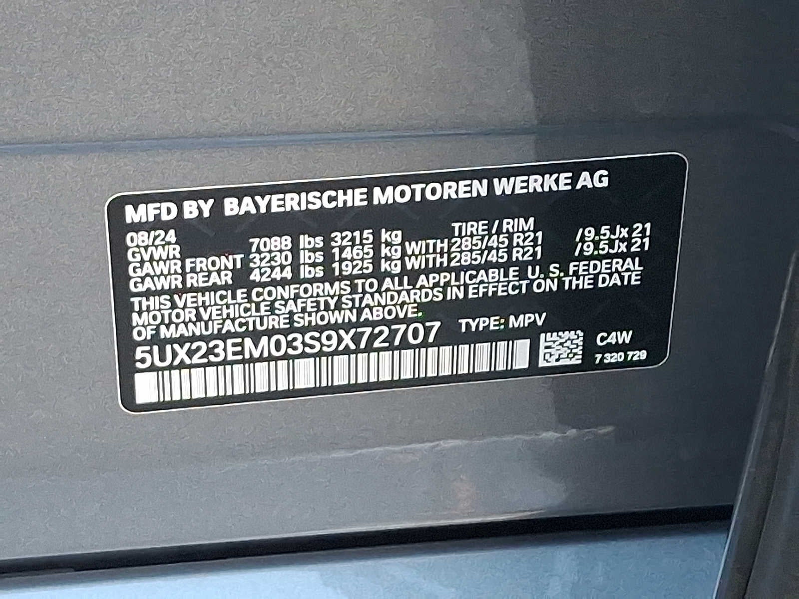 2025 BMW X7 xDrive40i Sports Activity Vehicle