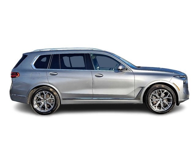 2025 BMW X7 xDrive40i Sports Activity Vehicle