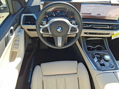 2025 BMW X7 xDrive40i Sports Activity Vehicle