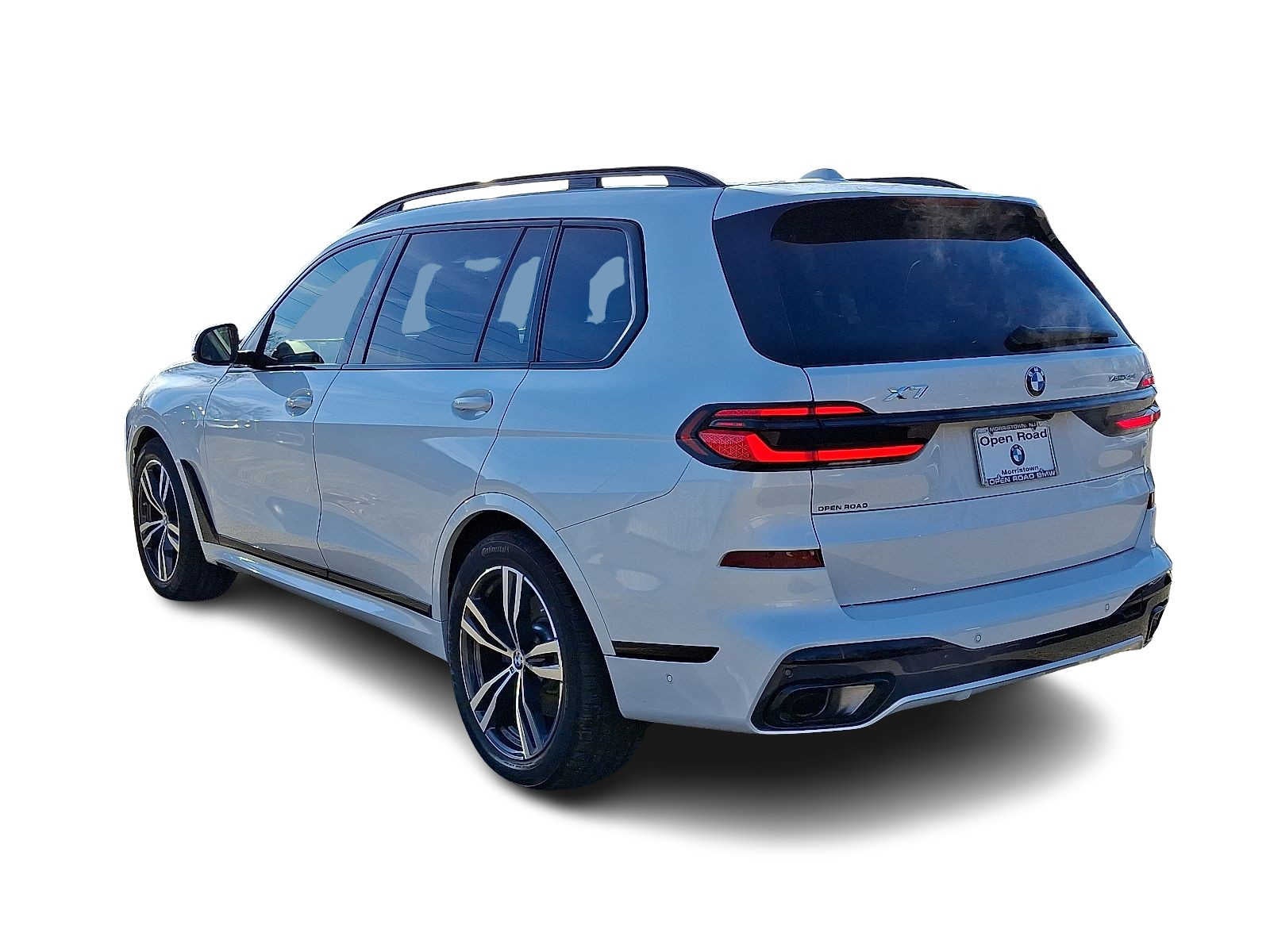 2025 BMW X7 xDrive40i Sports Activity Vehicle