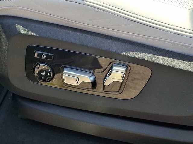 2024 BMW X7 xDrive40i Sports Activity Vehicle