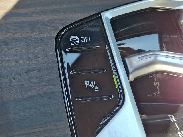 2024 BMW X7 xDrive40i Sports Activity Vehicle