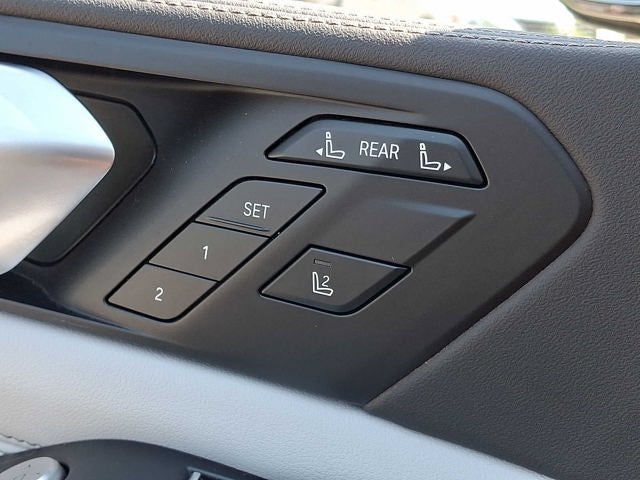 2024 BMW X7 xDrive40i Sports Activity Vehicle