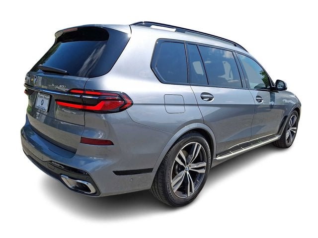 2024 BMW X7 xDrive40i Sports Activity Vehicle