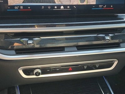 2024 BMW X7 xDrive40i Sports Activity Vehicle