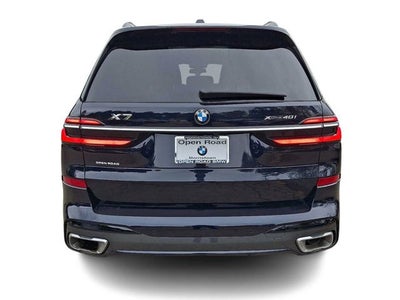 2025 BMW X7 xDrive40i Sports Activity Vehicle