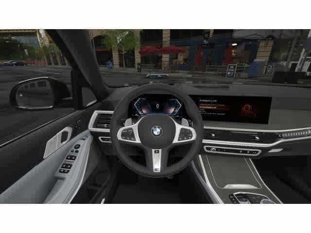 2026 BMW X7 xDrive40i Sports Activity Vehicle