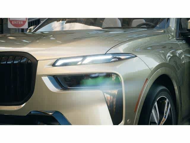 2026 BMW X7 xDrive40i Sports Activity Vehicle