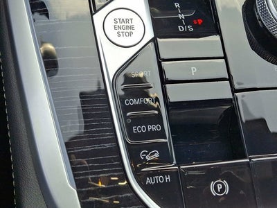 2023 BMW X7 xDrive40i Sports Activity Vehicle