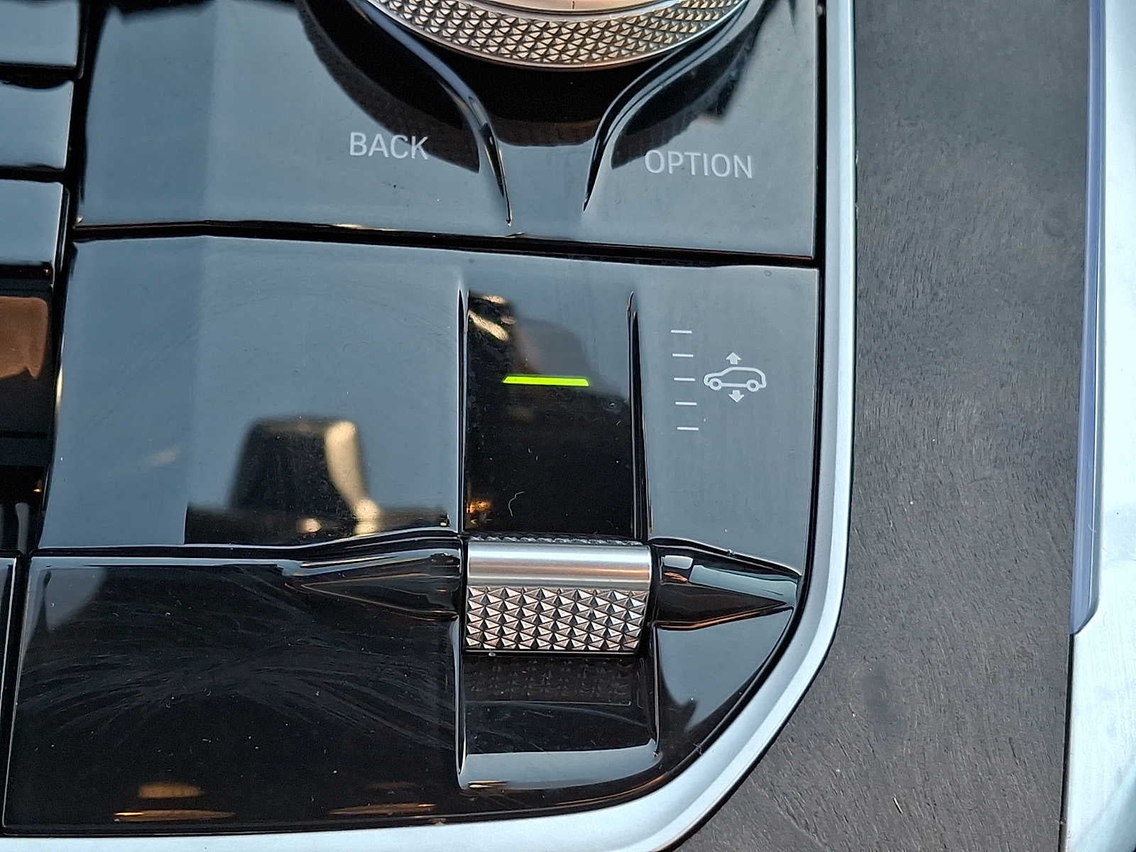 2025 BMW X7 xDrive40i Sports Activity Vehicle