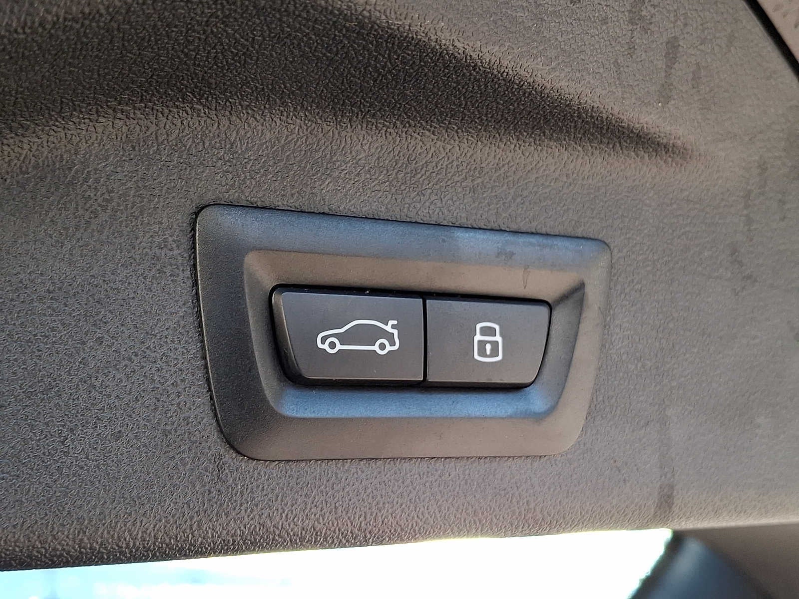 2025 BMW X7 xDrive40i Sports Activity Vehicle