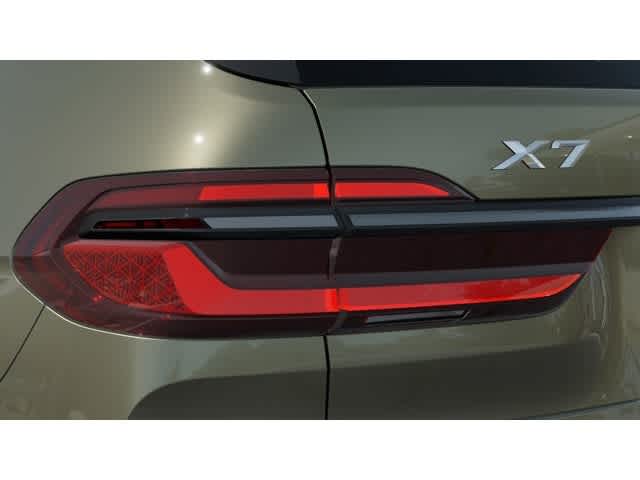2026 BMW X7 xDrive40i Sports Activity Vehicle