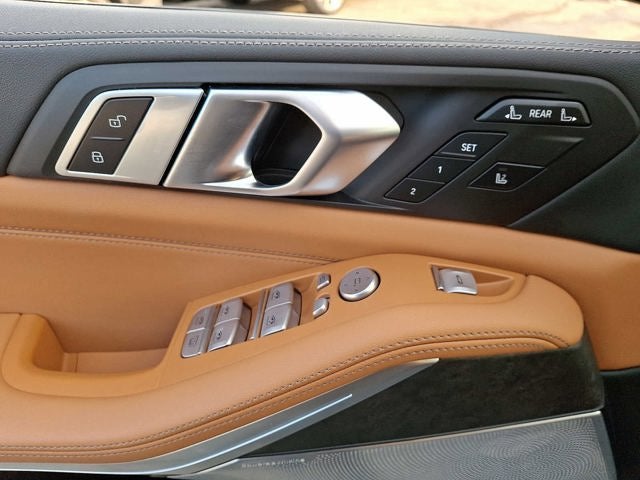 2023 BMW X7 xDrive40i Sports Activity Vehicle