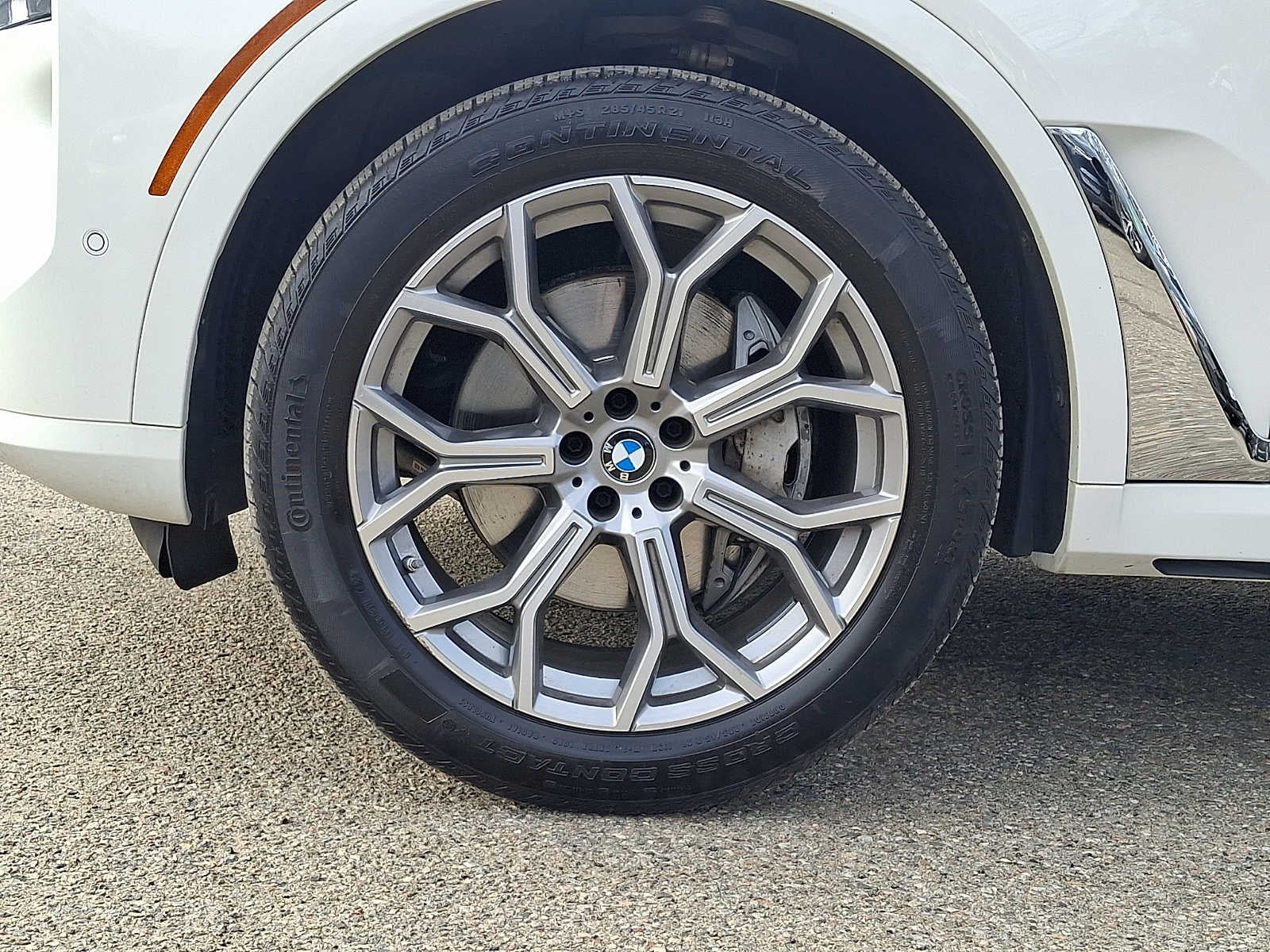 2024 BMW X7 xDrive40i Sports Activity Vehicle