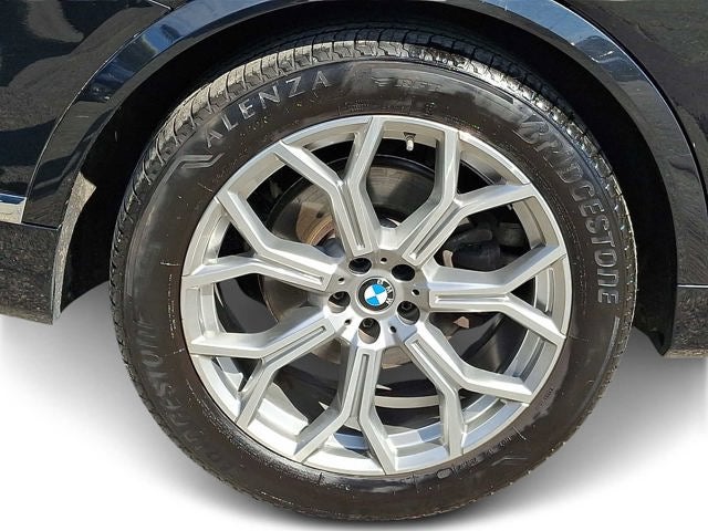 2024 BMW X7 xDrive40i Sports Activity Vehicle