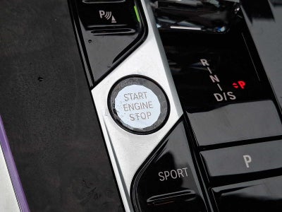 2024 BMW X7 xDrive40i Sports Activity Vehicle
