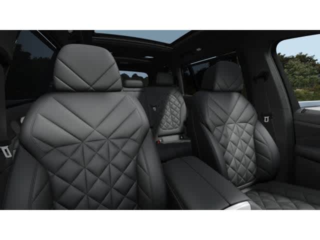 2026 BMW X7 xDrive40i Sports Activity Vehicle