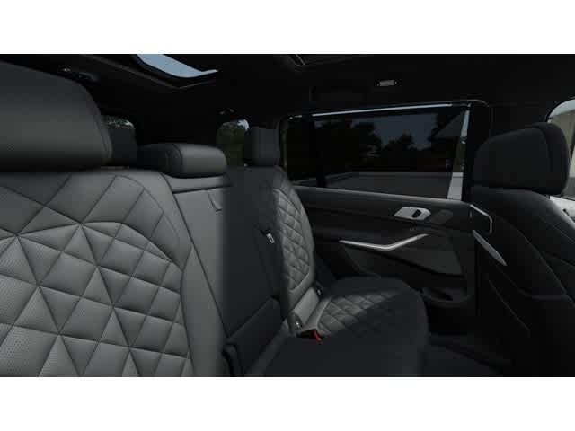 2026 BMW X7 xDrive40i Sports Activity Vehicle