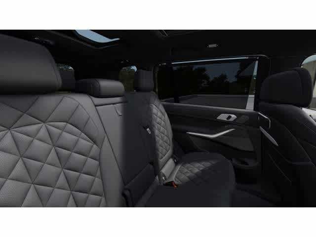 2026 BMW X7 xDrive40i Sports Activity Vehicle