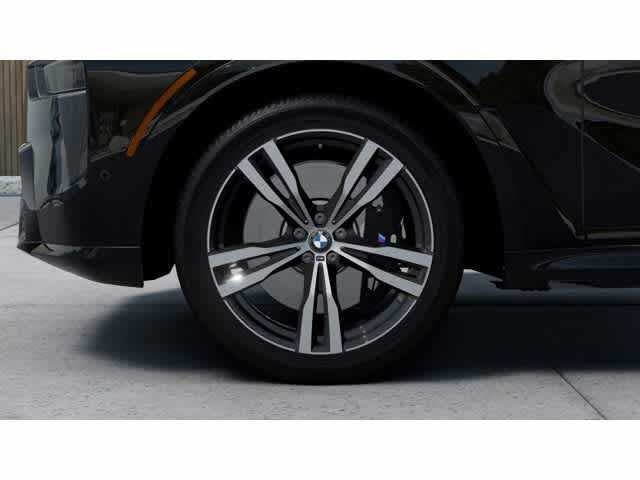 2026 BMW X7 xDrive40i Sports Activity Vehicle