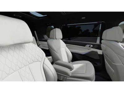 2027 BMW X7 xDrive40i Sports Activity Vehicle