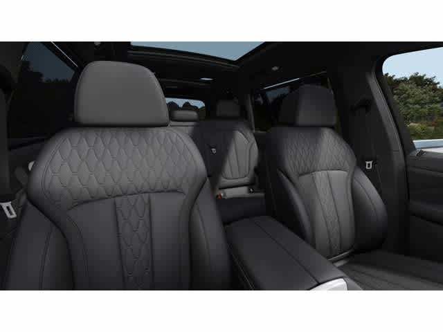 2027 BMW X7 xDrive40i Sports Activity Vehicle