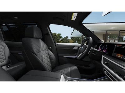 2027 BMW X7 xDrive40i Sports Activity Vehicle