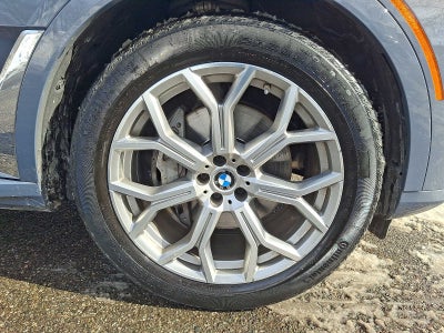 2023 BMW X7 xDrive40i Sports Activity Vehicle