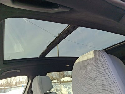 2023 BMW X7 xDrive40i Sports Activity Vehicle