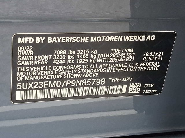 2023 BMW X7 xDrive40i Sports Activity Vehicle