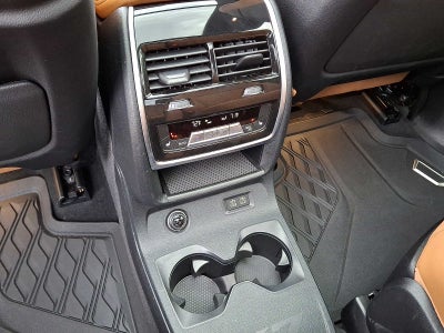 2024 BMW X7 xDrive40i Sports Activity Vehicle