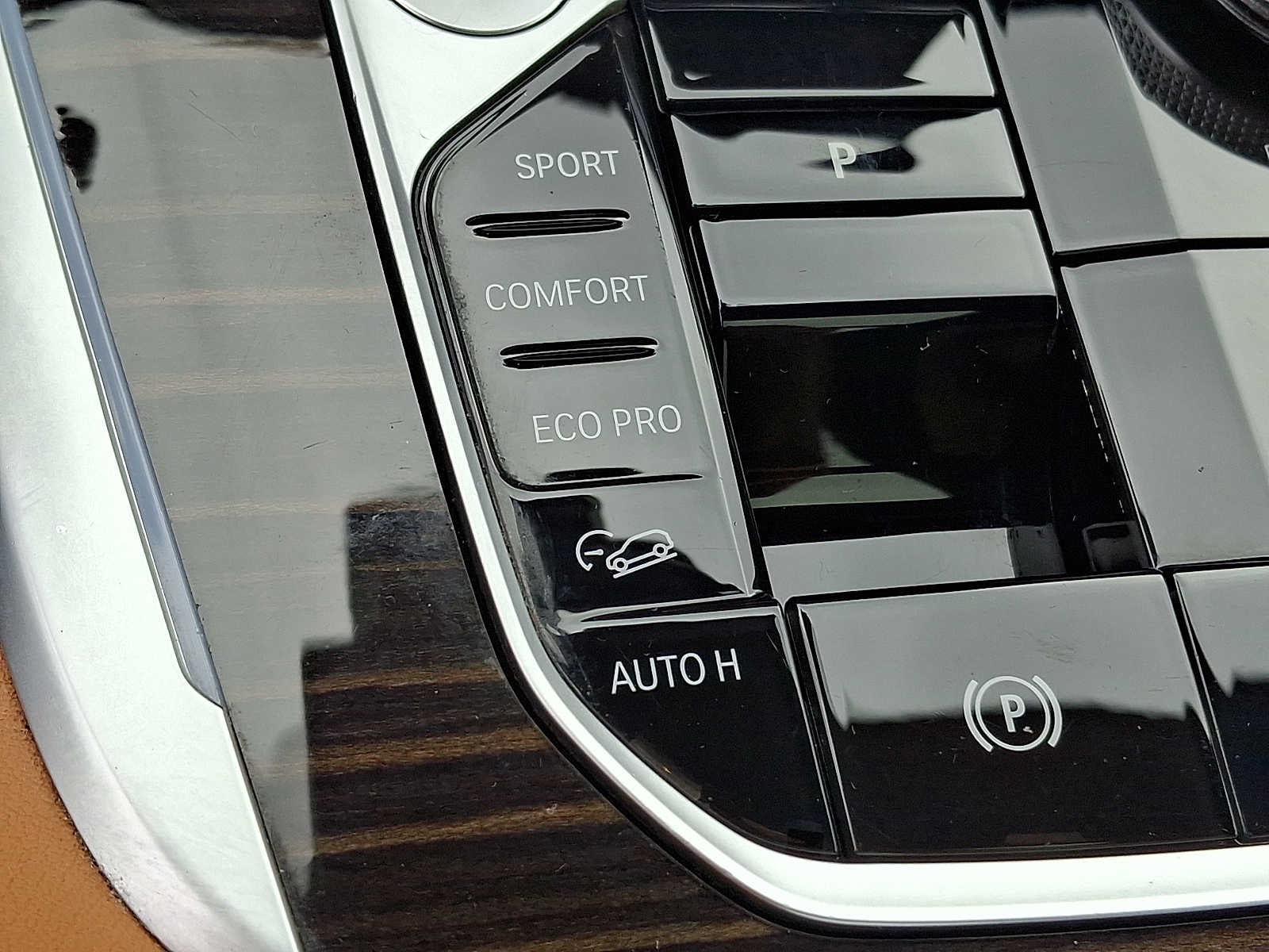 2024 BMW X7 xDrive40i Sports Activity Vehicle