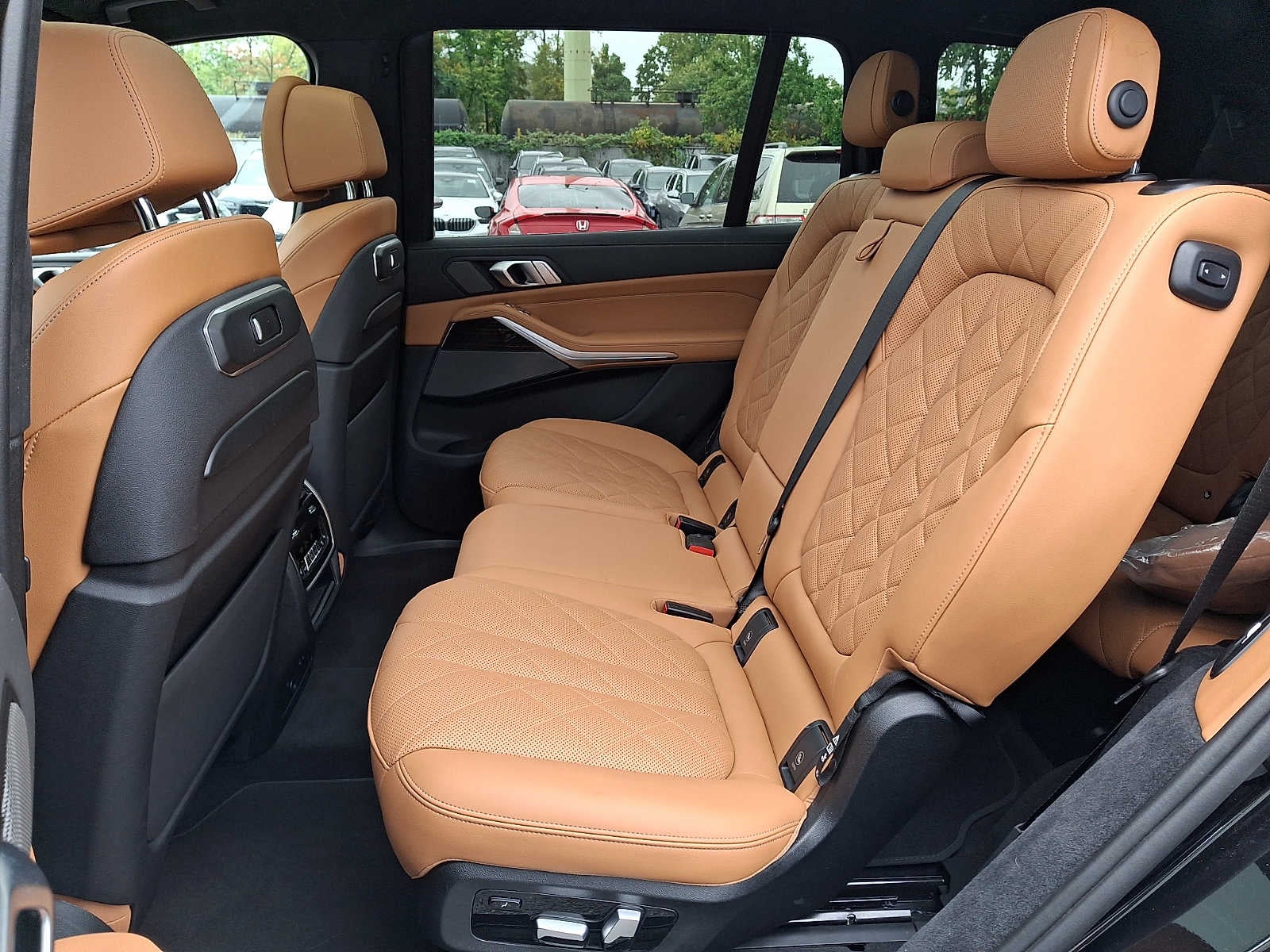 2024 BMW X7 xDrive40i Sports Activity Vehicle