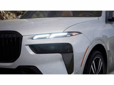 2026 BMW X7 xDrive40i Sports Activity Vehicle